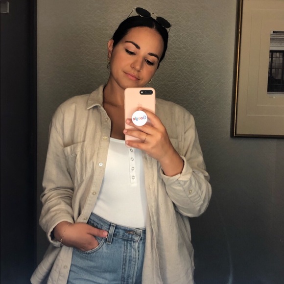 Meet your Posher, Sophia - Picture 1 of 1